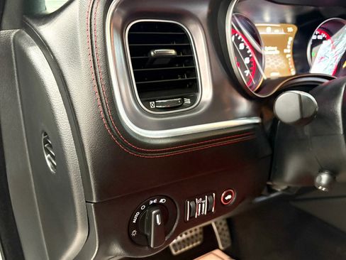 Used 2020 Dodge Charger Scat Pack image 11