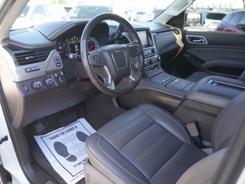 Used 2018 GMC Yukon Denali image 8