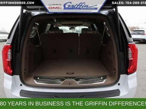 New 2026 GMC Yukon XL Denali w/ Sun & Power Step Package AWD/4WD image 24