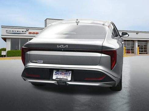 Used 2025 Kia K4 EX FWD image 4