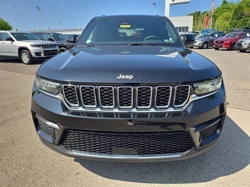 New 2025 Jeep Grand Cherokee Laredo X w/ Luxury Tech Group I image 10