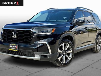 Used 2025 Honda Pilot Elite