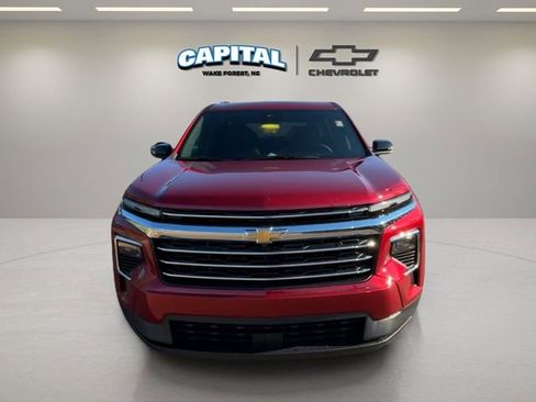 New 2025 Chevrolet Traverse LT w/ Driver Confidence Package image 8