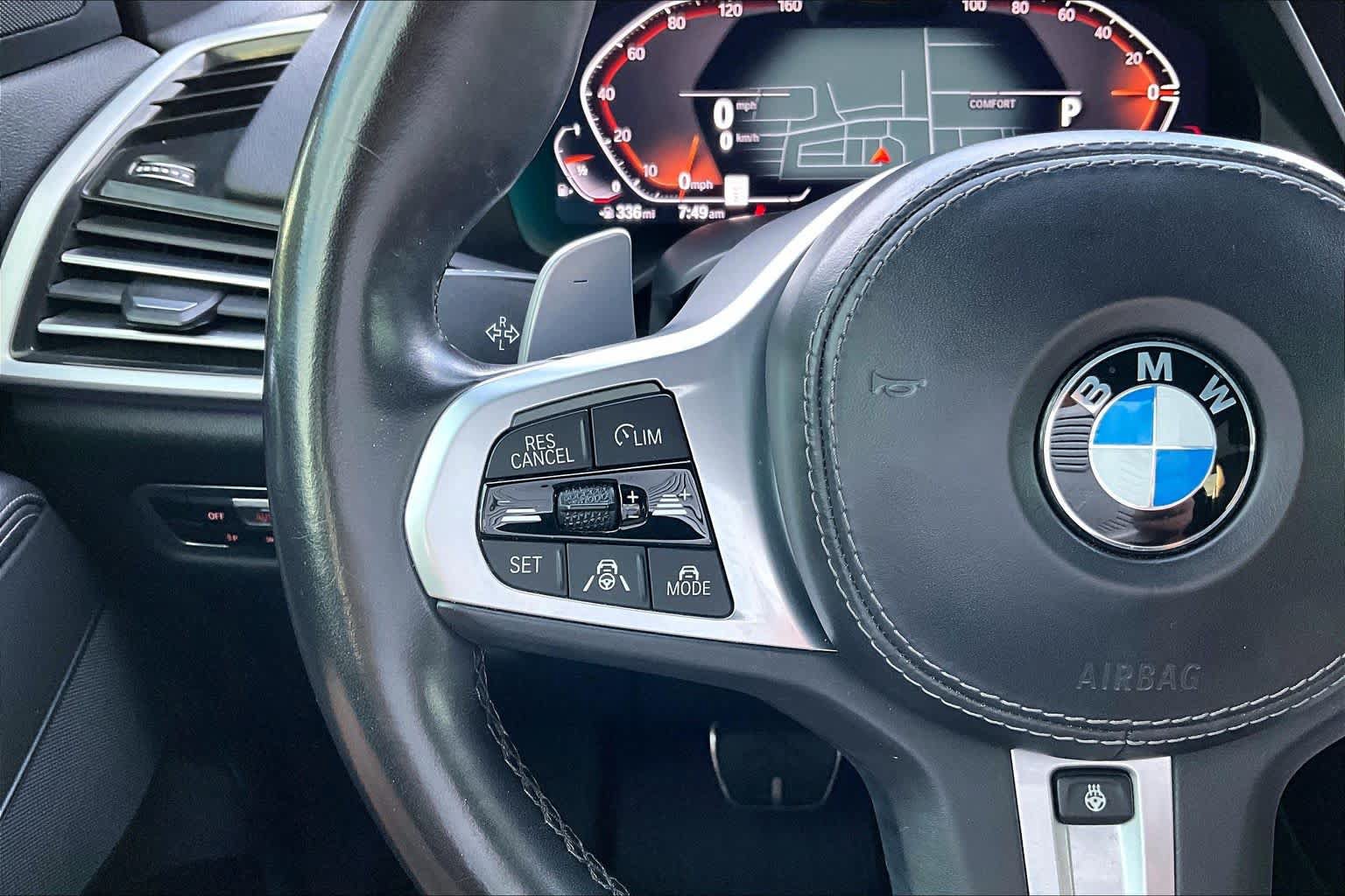 Used 2022 BMW X5 sDrive40i w/ M Sport Package RWD image 23