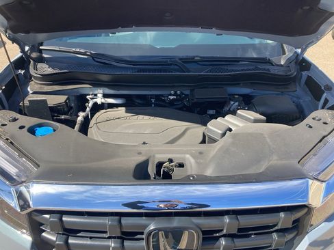 Used 2025 Honda Ridgeline RTL image 43
