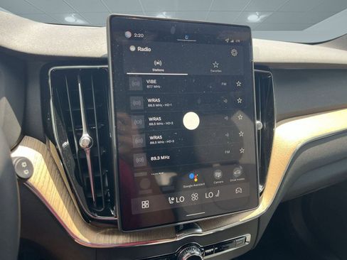 Used 2026 Volvo XC60 B5 Core image 31