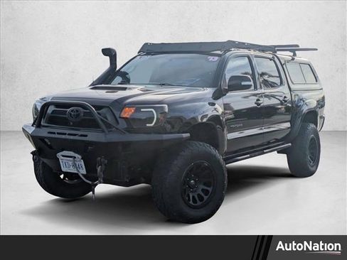 Used 2013 Toyota Tacoma 4x4 Double Cab w/ TRD Sport Pkg image 1
