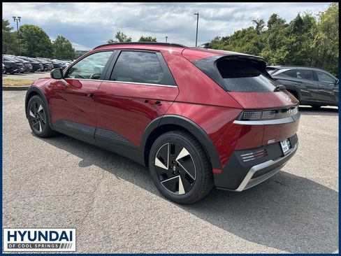 New 2027 Hyundai Ioniq 5 SEL RWD image 5