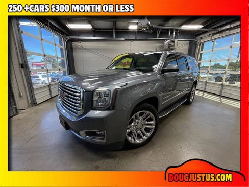 Used 2018 GMC Yukon XL SLT w/ Premium Edition AWD/4WD image 1