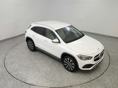 Used 2023 Mercedes-Benz GLA 250 image 13