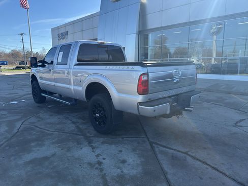 Used 2016 Ford F350 Platinum image 3