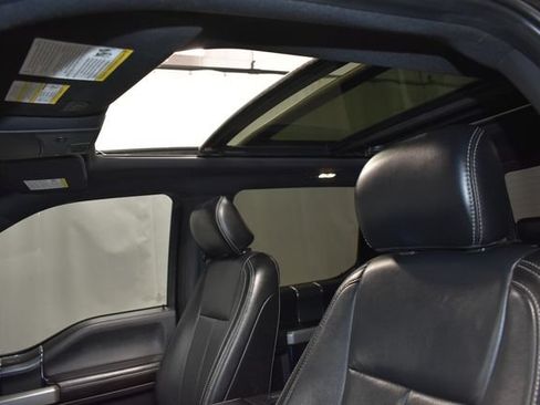 Used 2020 Ford F150 Lariat w/ Equipment Group 502A Luxury AWD/4WD image 14