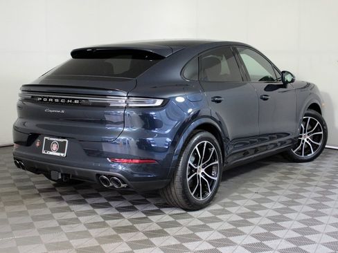 Certified 2025 Porsche Cayenne S image 7