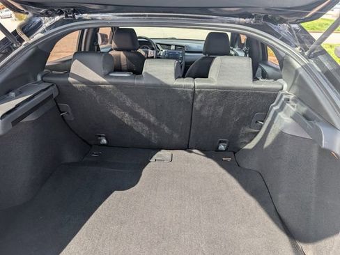 Used 2017 Honda Civic Sport image 18