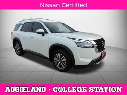 Certified 2024 Nissan Pathfinder SL