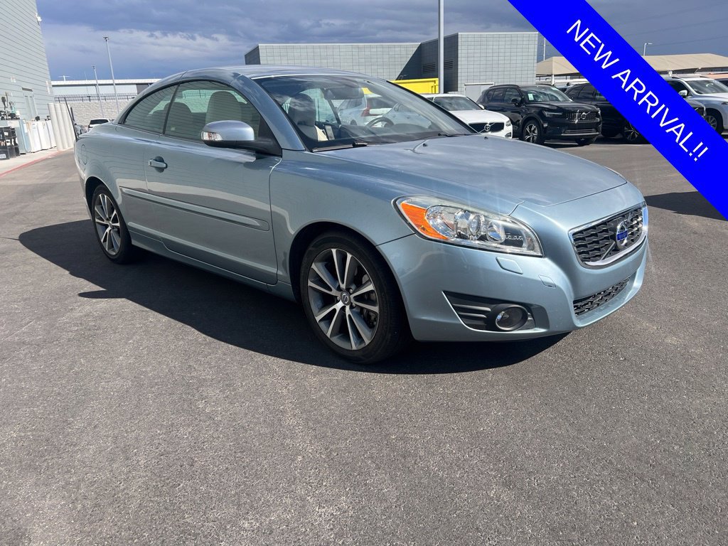 Used 2012 Volvo C70 T5 FWD image 1