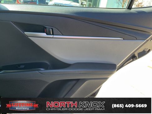 Used 2025 Toyota Camry LE image 23