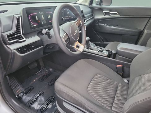 Certified 2023 Kia Sportage LX FWD image 15