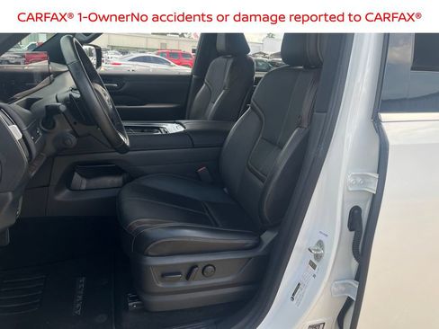 Certified 2025 Nissan Armada SL RWD image 13