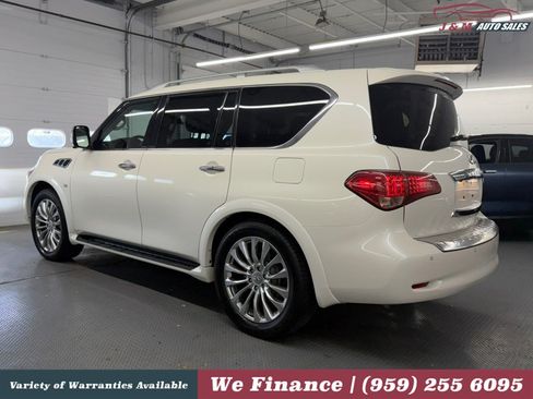 Used 2017 INFINITI QX80 4WD w/ Deluxe Technology Package image 10