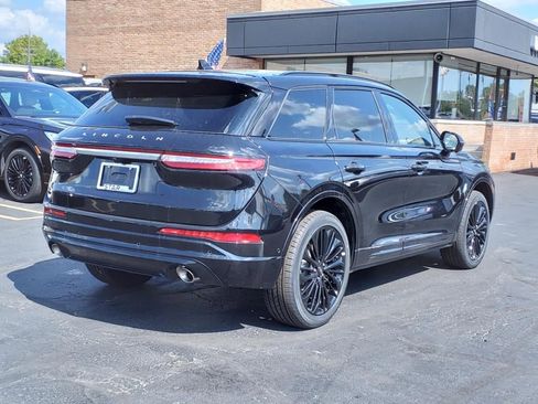 New 2023 Lincoln Corsair Reserve w/ Equipment Group 202A image 29