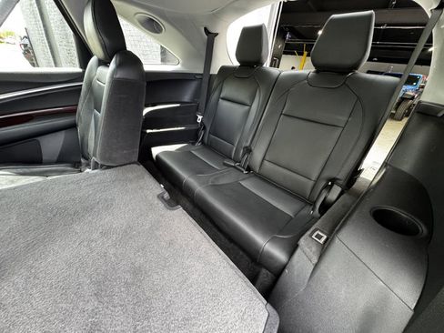 Used 2015 Acura MDX SH-AWD w/ Technology Package image 16