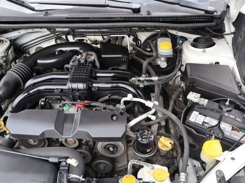 Used 2013 Subaru Impreza 2.0i AWD/4WD image 38