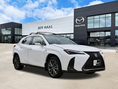 Used 2024 Lexus UX 250h F Sport FWD image 4