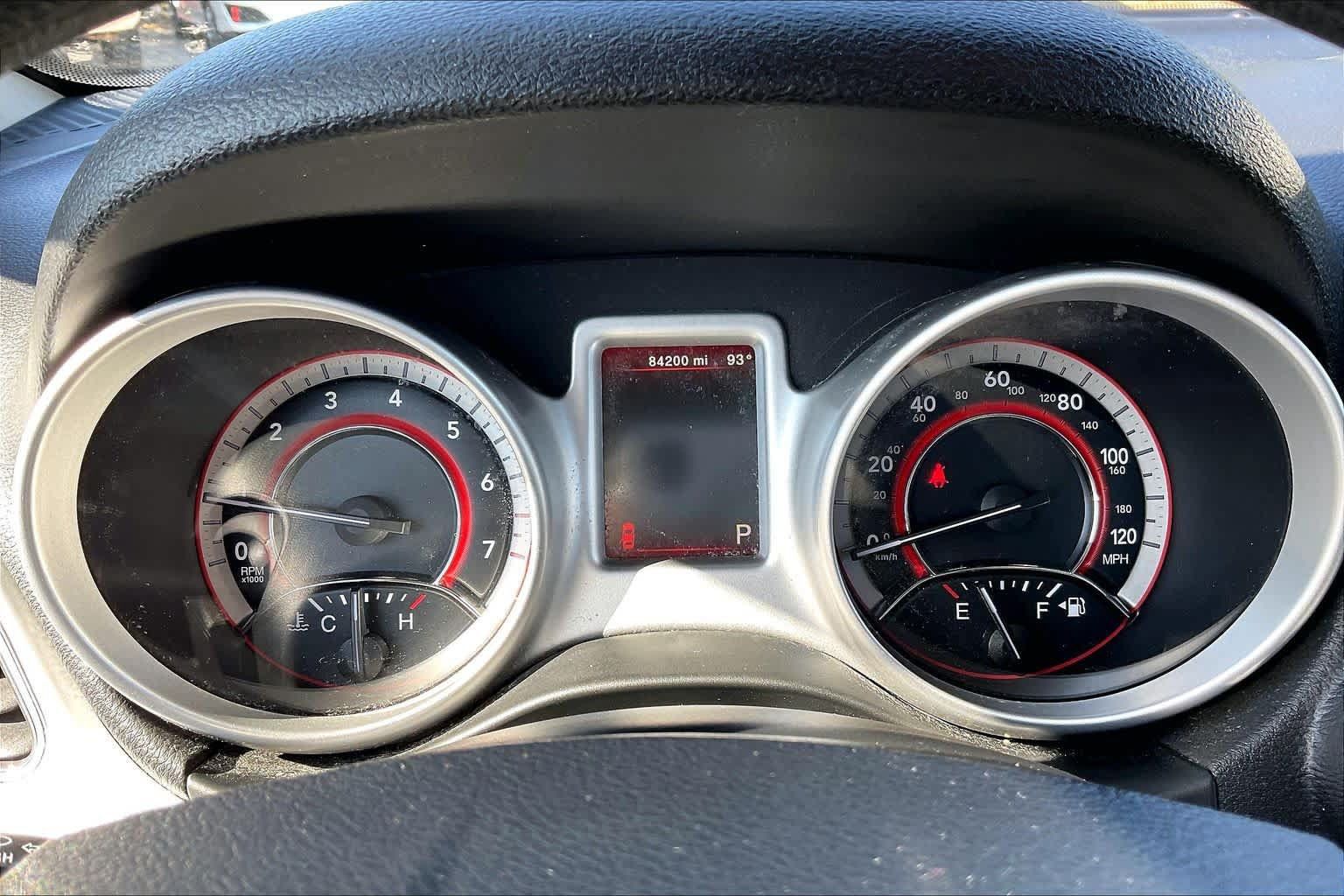 Used 2018 Dodge Journey SE w/ Blacktop Package FWD image 25