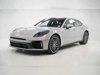 New 2025 Porsche Panamera 4