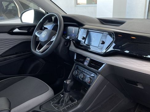Used 2022 Volkswagen Taos S image 21