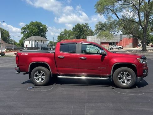 Used 2019 Chevrolet Colorado Z71 AWD/4WD image 6