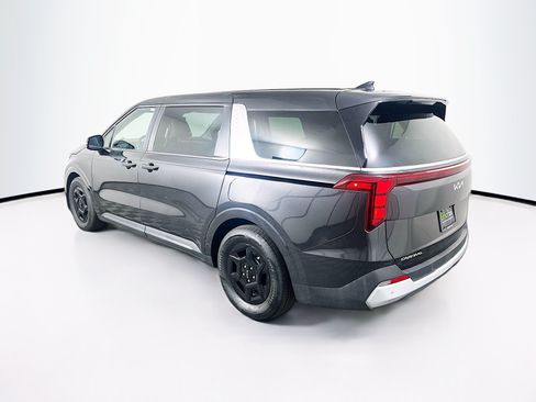 Used 2026 Kia Carnival FWD image 5
