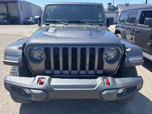 Used 2022 Jeep Gladiator Rubicon w/ LED Lighting Group AWD/4WD image 2