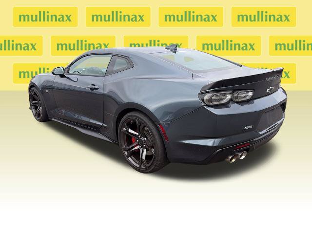 Used 2019 Chevrolet Camaro SS RWD image 11