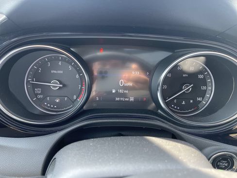 Used 2023 Buick Encore GX Essence w/ Experience Buick Package AWD/4WD image 11