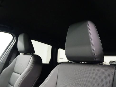 Used 2025 BMW X1 xDrive28i w/ Technology Package image 11