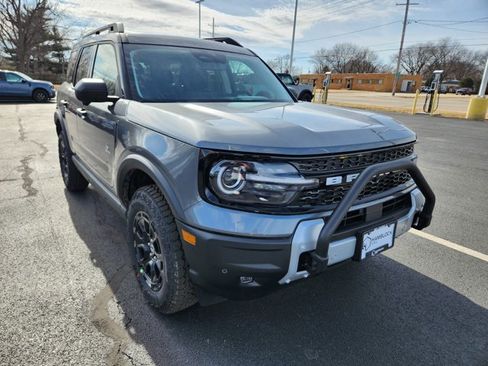 New 2026 Ford Bronco Sport Outer Banks w/ Sasquatch Outer Banks Package AWD/4WD image 1