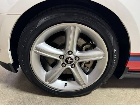 Used 2012 Ford Mustang GT Premium RWD image 44