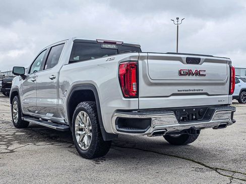 Used 2019 GMC Sierra 1500 SLT w/ SLT Premium Plus Package AWD/4WD image 4
