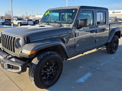 Used 2023 Jeep Gladiator Sport
