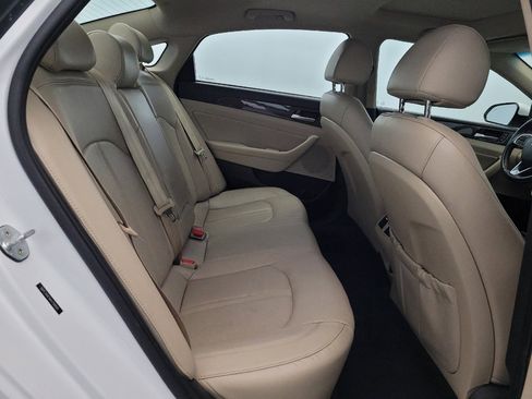 Used 2019 Hyundai Sonata Limited FWD image 19