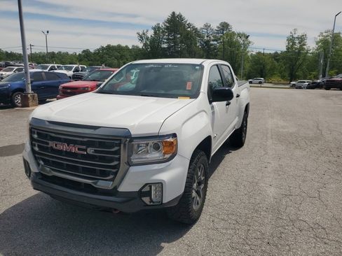 Used 2021 GMC Canyon AT4 w/ Driver Alert Package AWD/4WD image 2