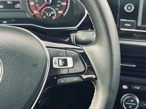 Used 2021 Volkswagen Jetta SE image 13