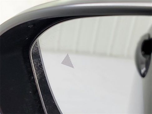 Used 2024 Nissan Rogue SV w/ SV Premium Package image 21