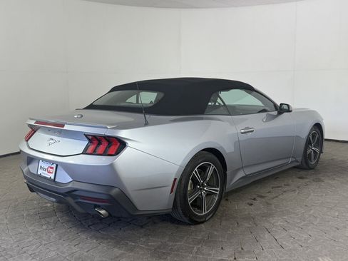 Used 2025 Ford Mustang Premium RWD image 15