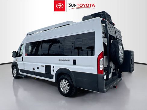 Used 2021 RAM ProMaster 3500 w/ Convenience Group image 6