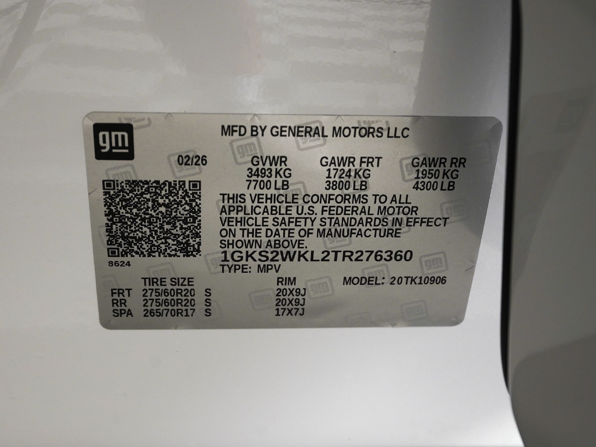 Used 2026 GMC Yukon XL AT4 Ultimate w/ LPO, Floor Liner Package AWD/4WD image 38