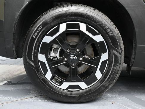 Used 2024 Hyundai Santa Fe SEL image 13