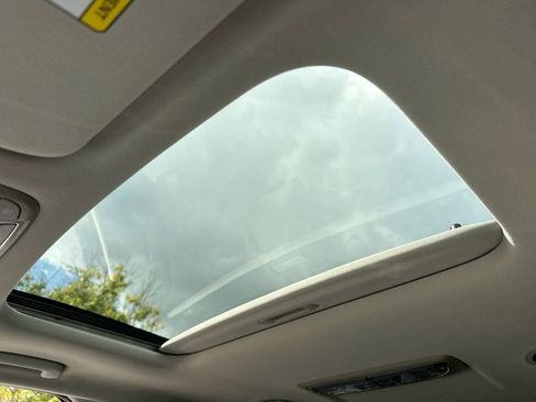 Used 2025 Kia Telluride S image 41